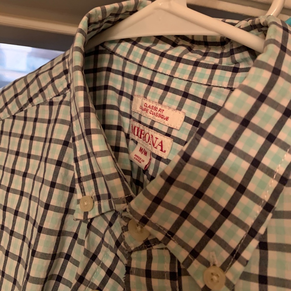 Casual Button-Up Plaid Shirt